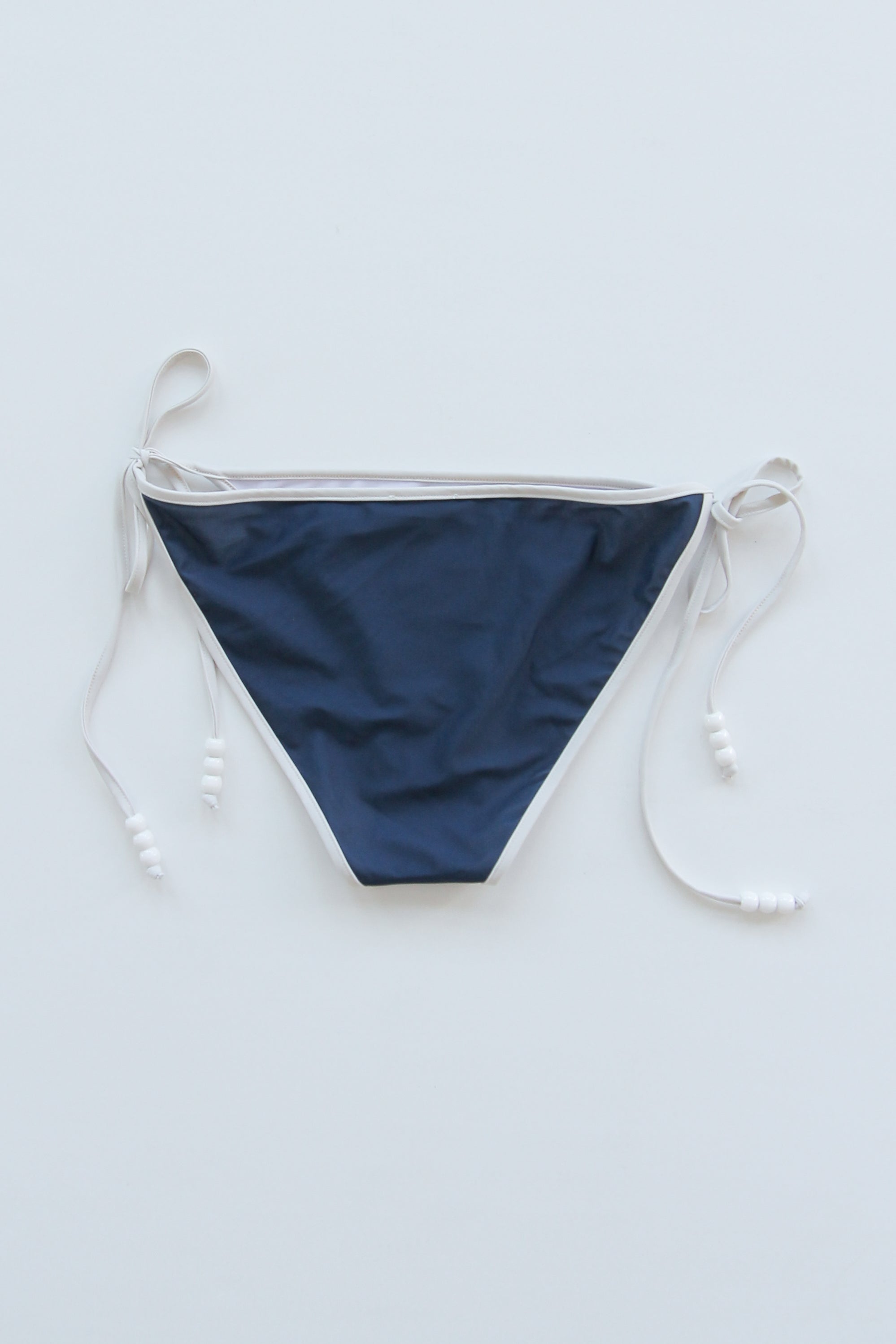 Daphne Bottom, Navy