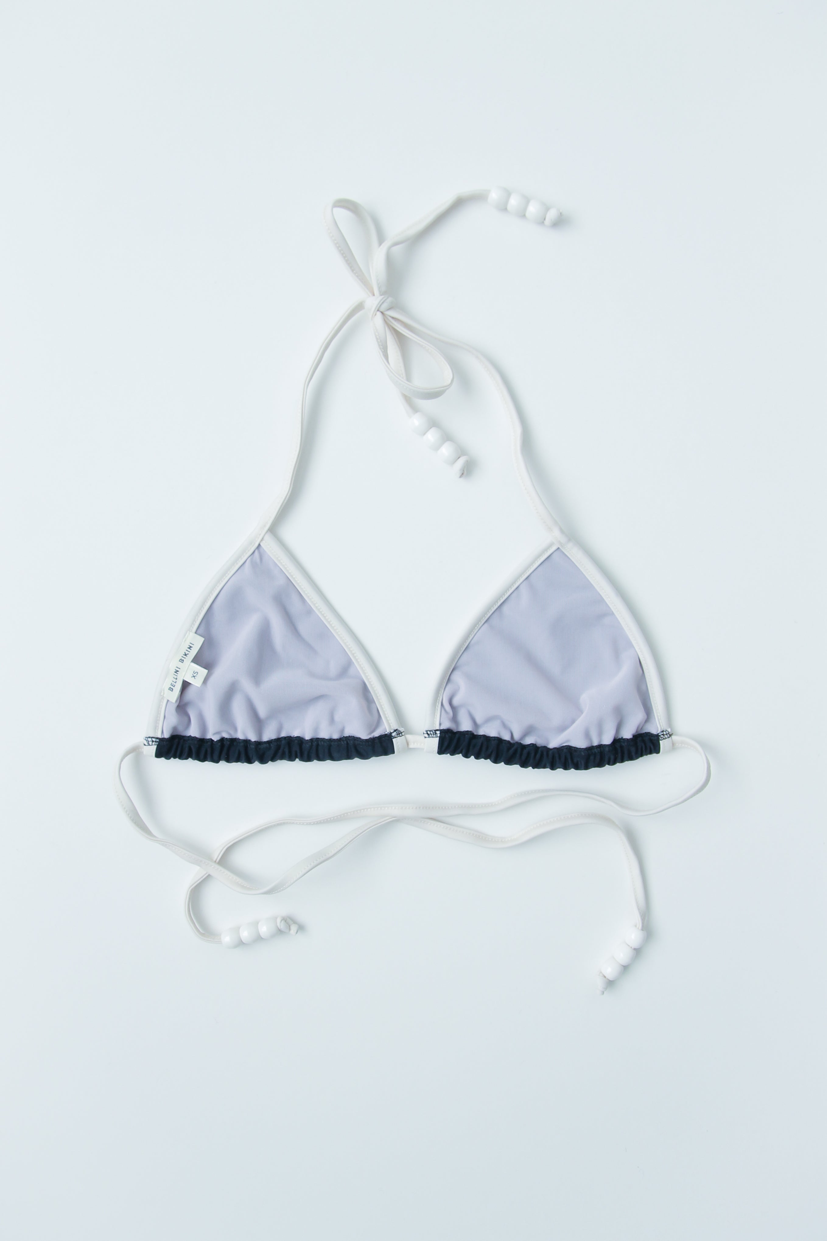Daphne Top, Ebony