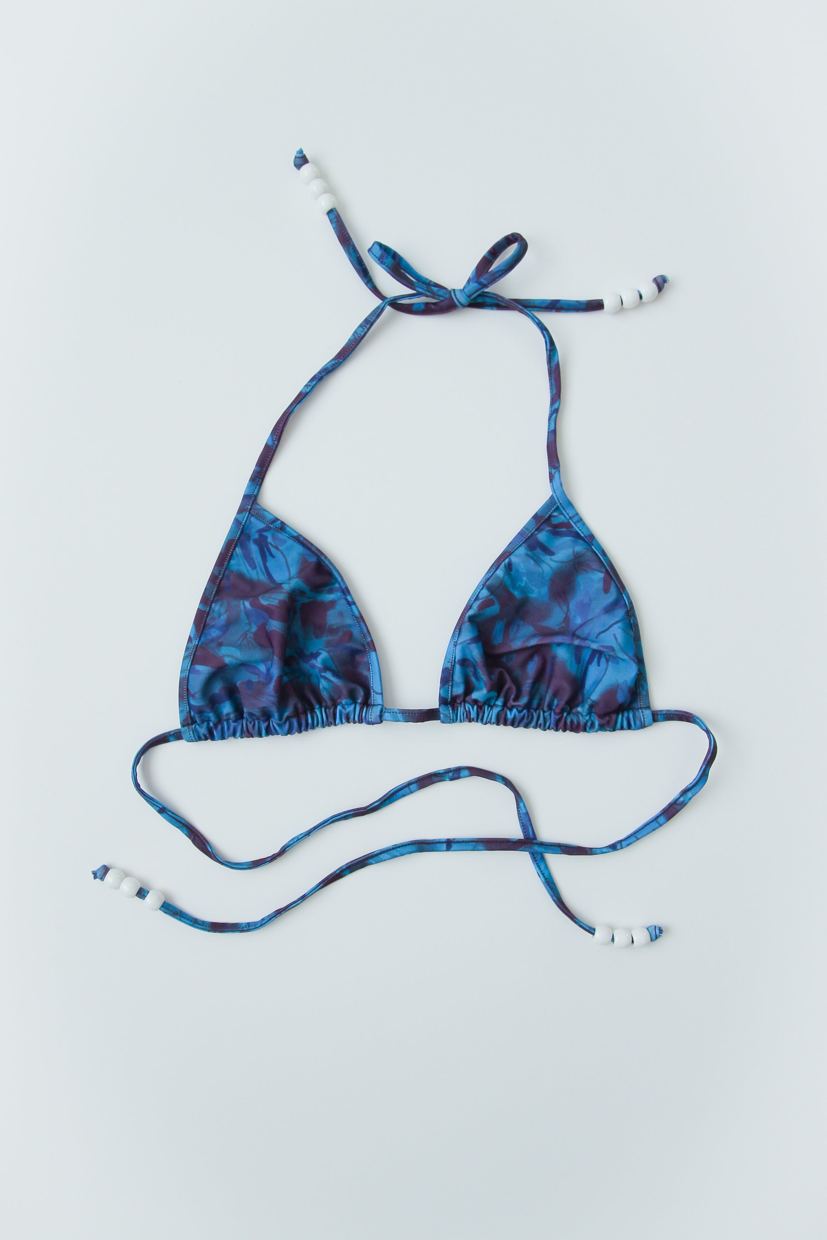 Daphne Top, Ixia