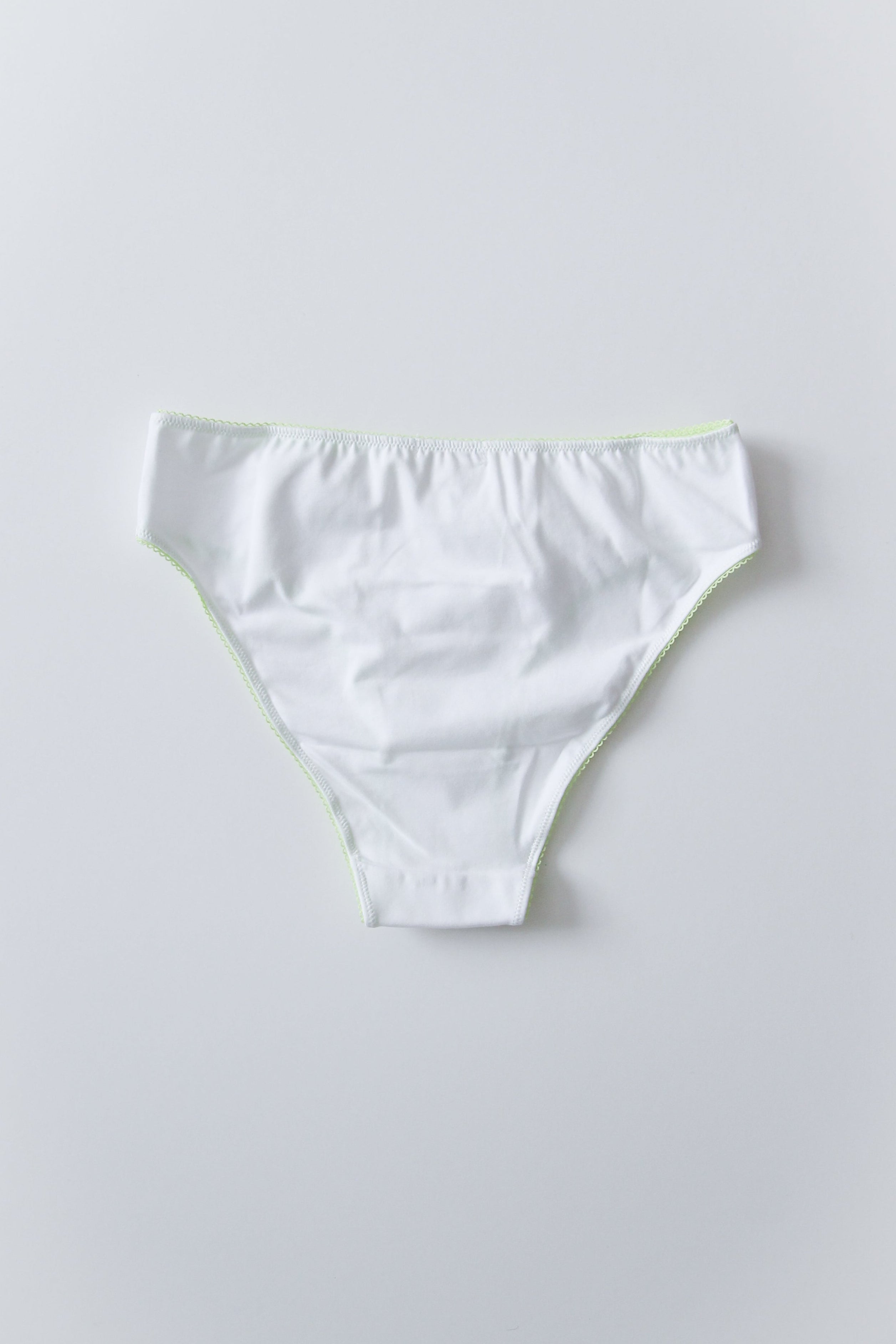 Alma Undies, White